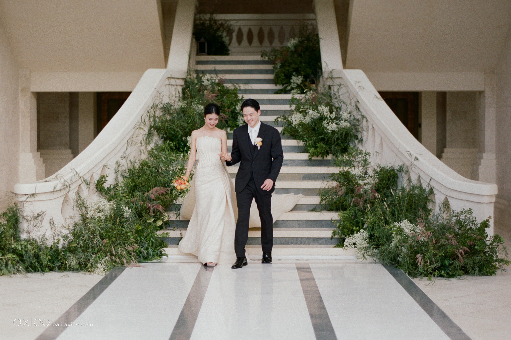 Axioo: A Wedding on Film in Bali: The AXIOO Perspective